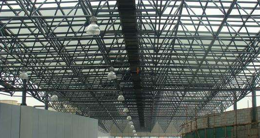 冀州听网架公司的名目师阐述其网架的季节个性